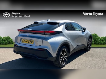 Used Toyota C-HR 2024 for sale - 78356151: Photo