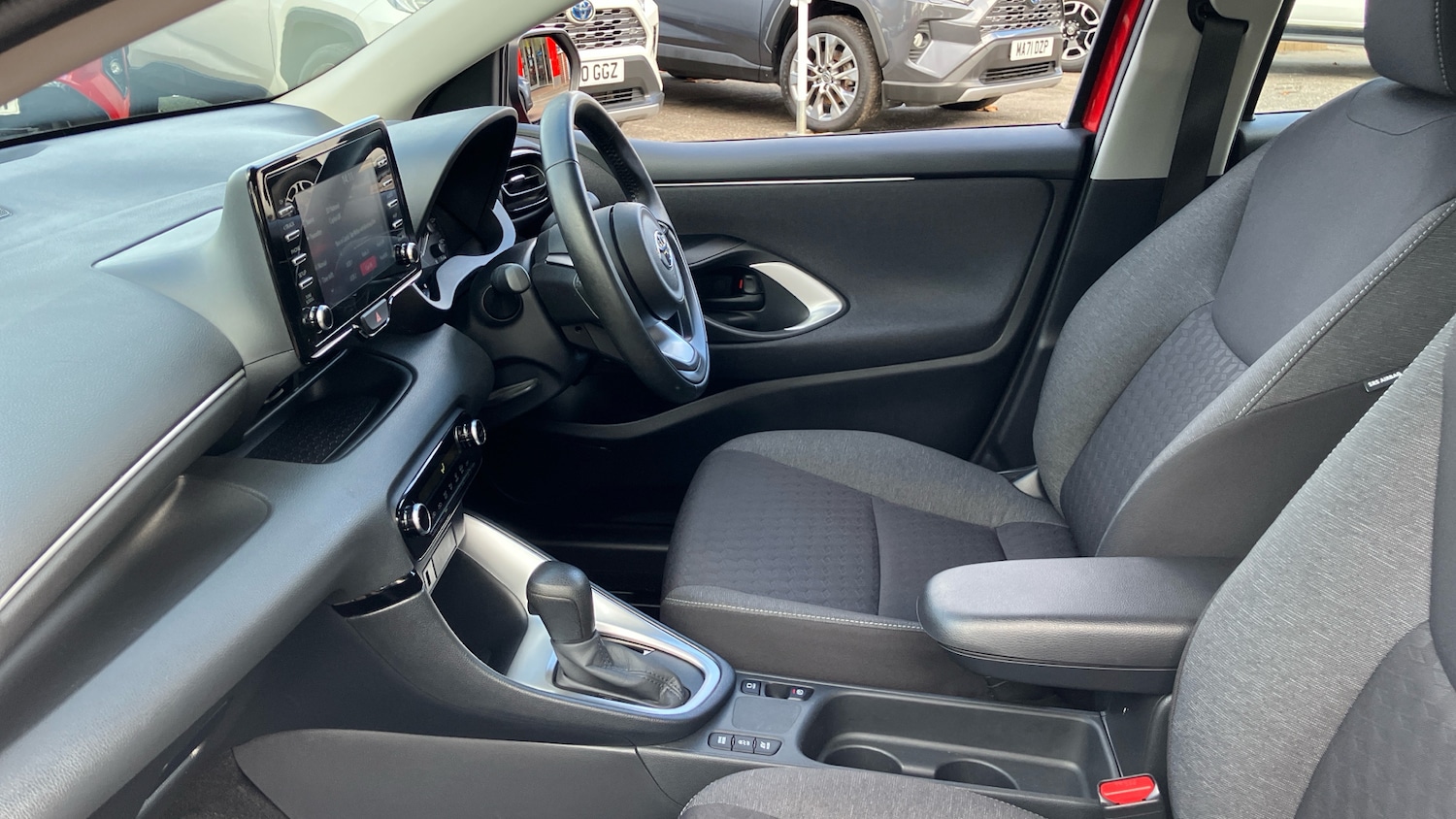 Used Toyota Yaris 2022 for sale - 76321697: Photo 10