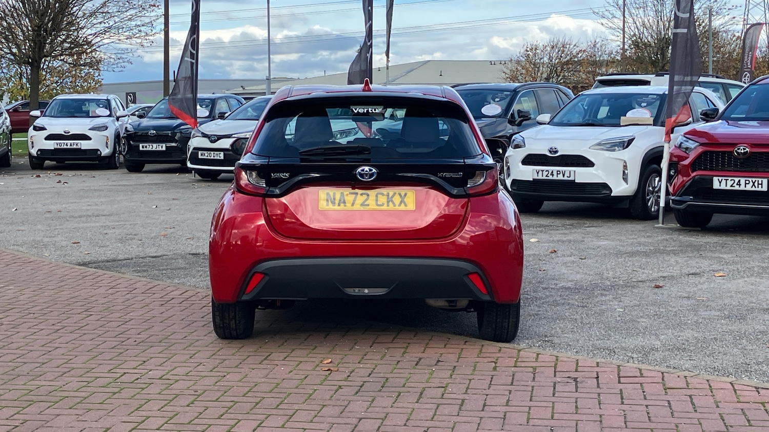 Used Toyota Yaris 2022 for sale - 76321697: Photo 19