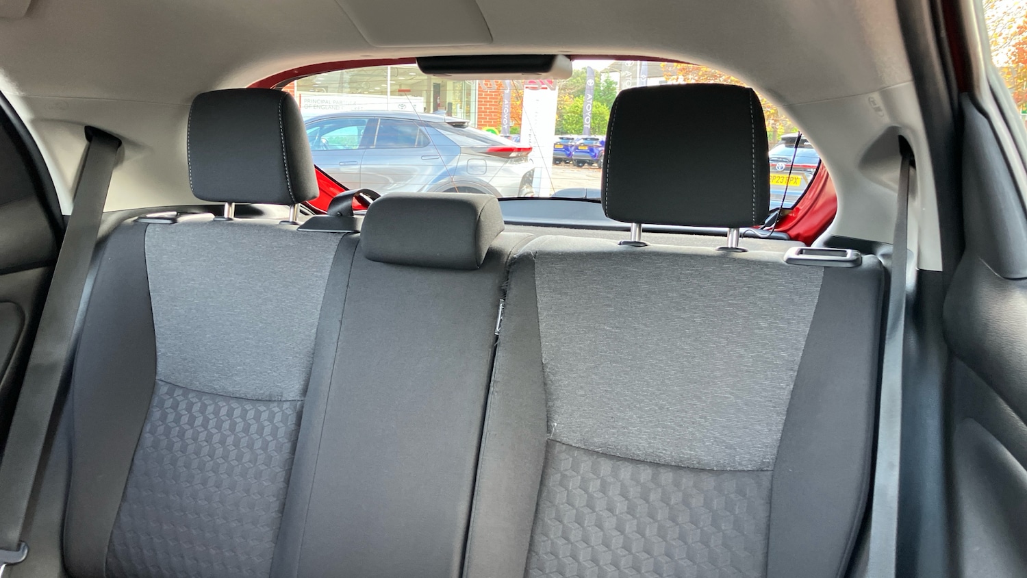 Used Toyota Yaris 2022 for sale - 76321697: Photo 23