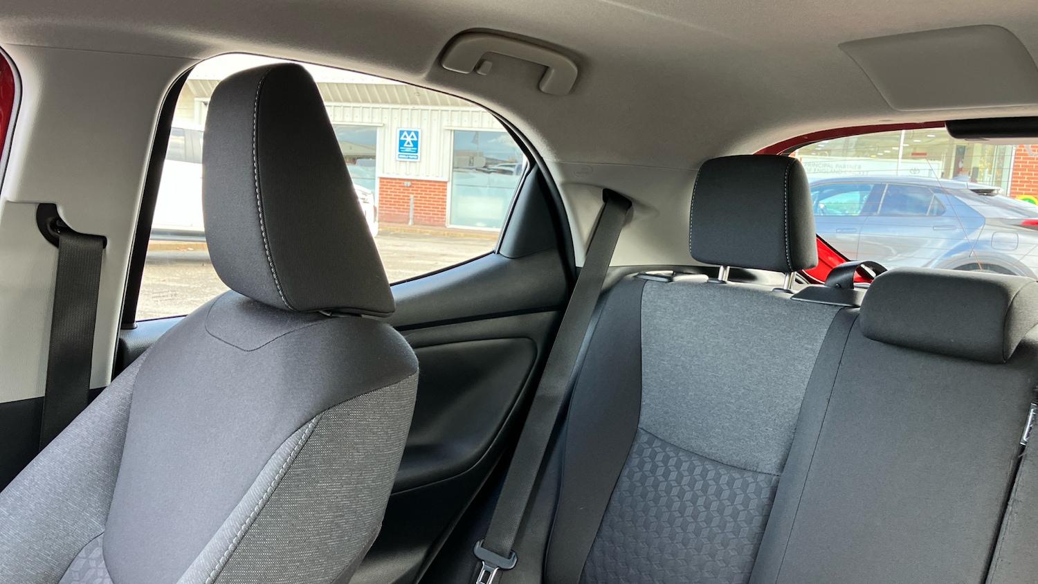 Used Toyota Yaris 2022 for sale - 76321697: Photo 24