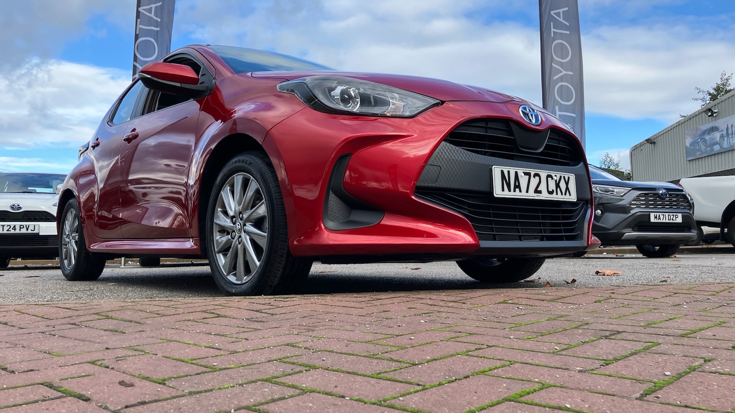 Used Toyota Yaris 2022 for sale - 76321697: Photo 42