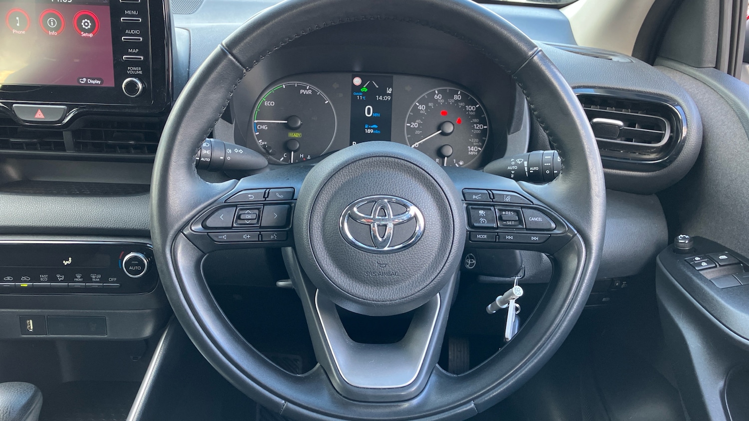 Used Toyota Yaris 2022 for sale - 76321697: Photo 8