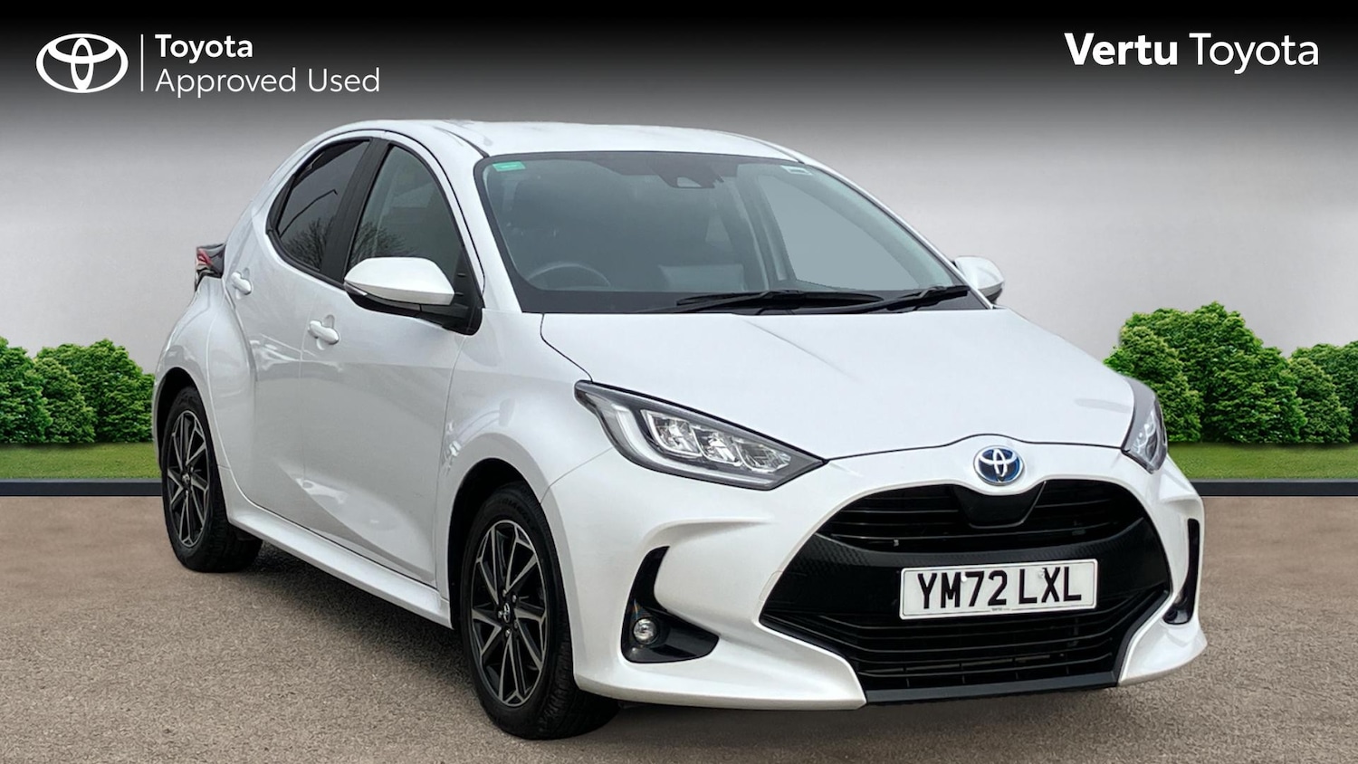 Used Toyota Yaris 2023 for sale - 76452628: Photo 1