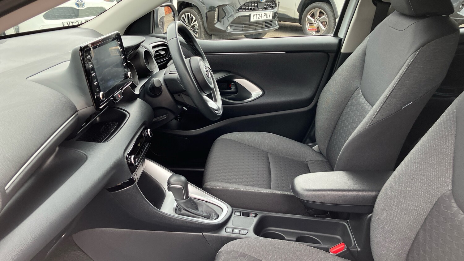 Used Toyota Yaris 2023 for sale - 76452628: Photo 10