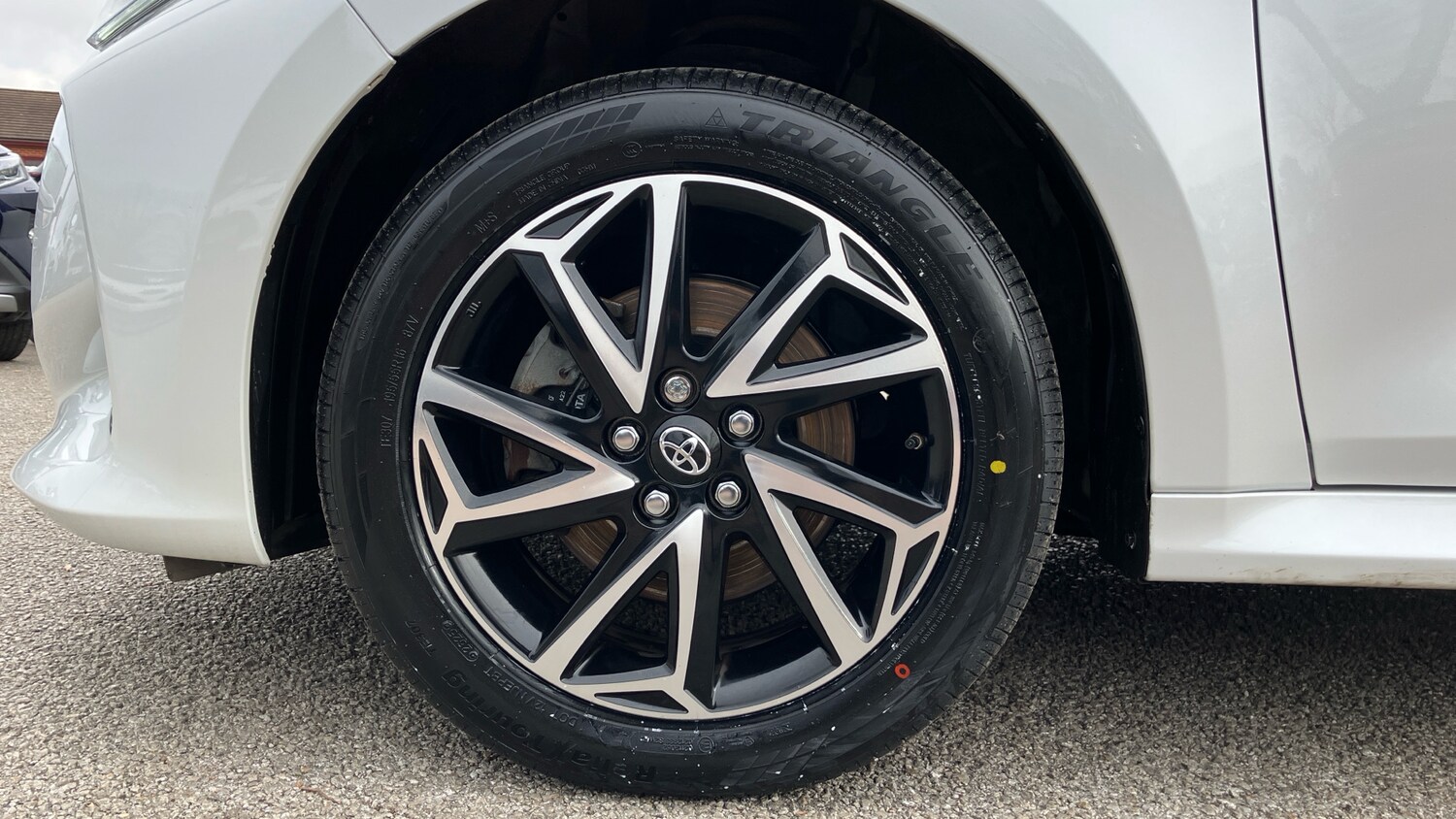 Used Toyota Yaris 2023 for sale - 76452628: Photo 18