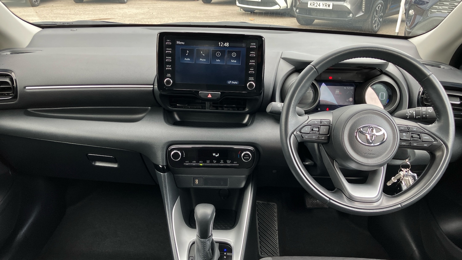 Used Toyota Yaris 2023 for sale - 76452628: Photo 5