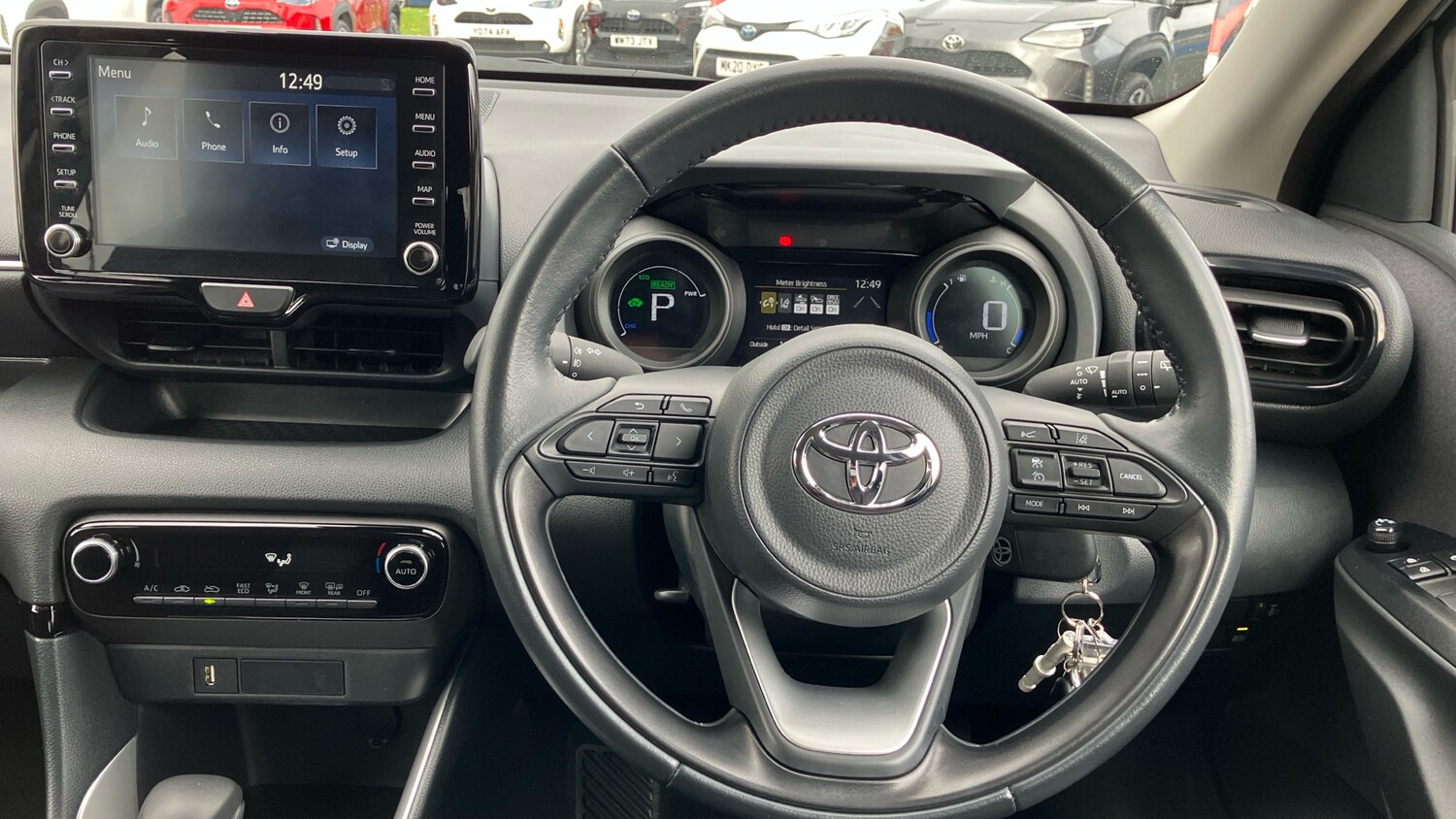 Used Toyota Yaris 2023 for sale - 76452628: Photo 6