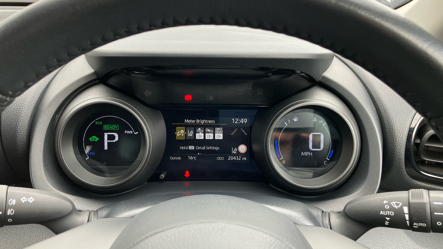 Used Toyota Yaris 2023 for sale - 76452628: Photo 9