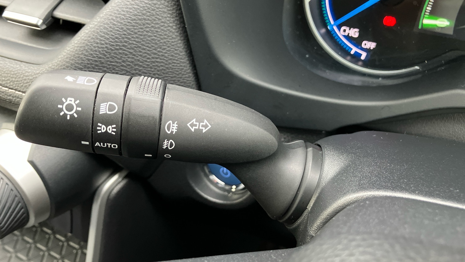 Used Toyota RAV4 2022 for sale - 77115800: Photo 38