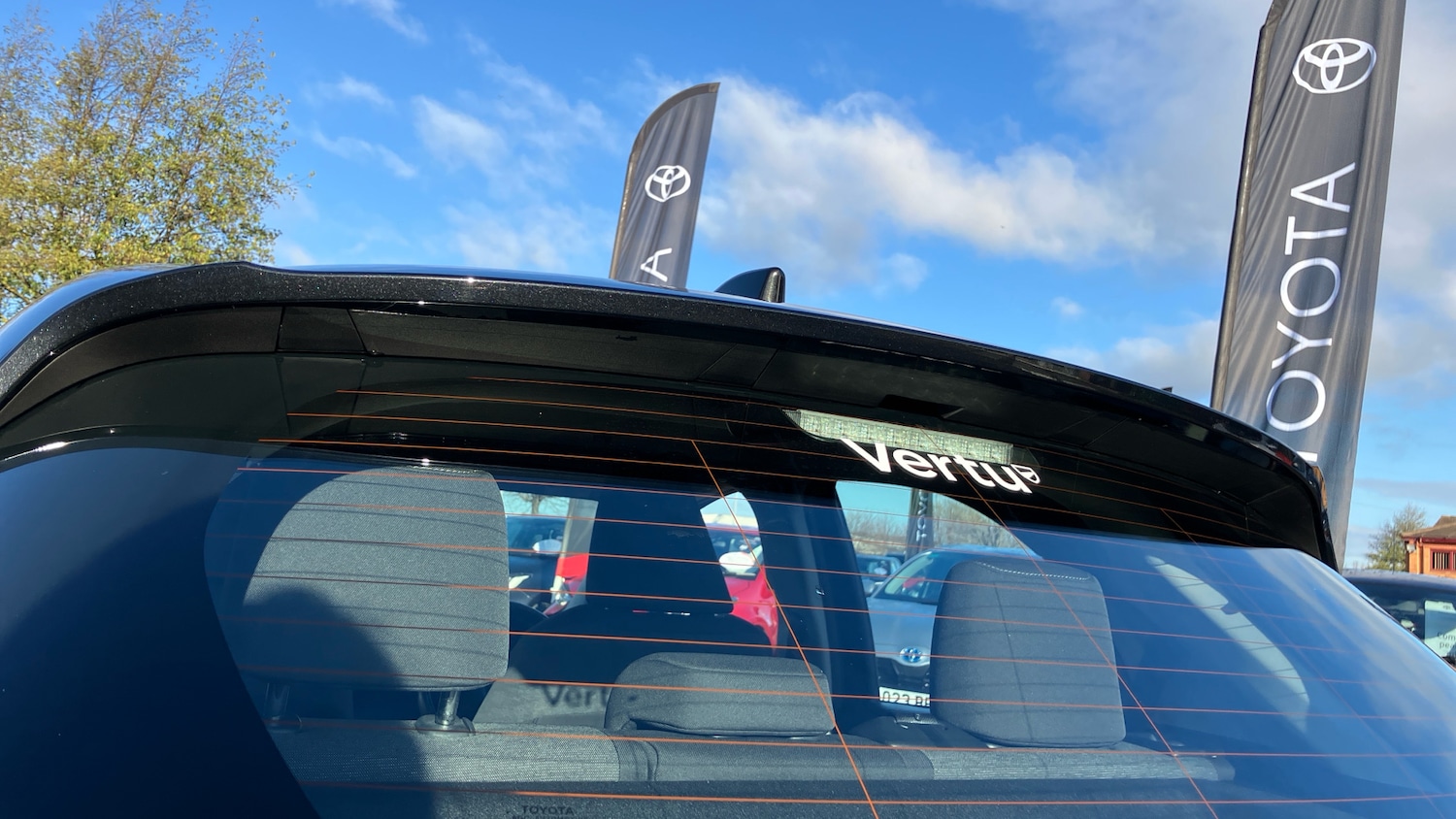 Used Toyota Yaris 2020 for sale - 76734924: Photo 26