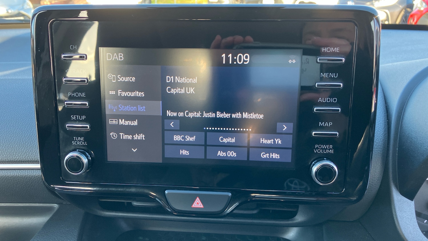 Used Toyota Yaris 2020 for sale - 76734924: Photo 30