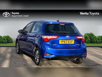 Used Toyota Yaris 2018 for sale - 76845209: Photo