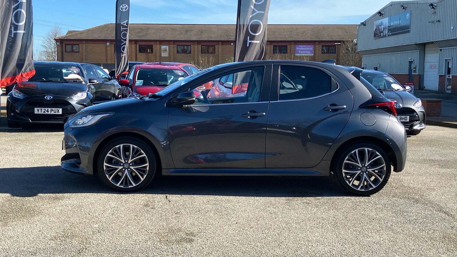 Used Toyota Yaris 2022 for sale - 78149794: Photo 17