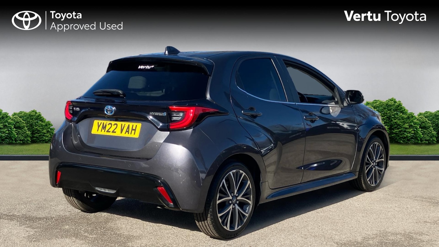 Used Toyota Yaris 2022 for sale - 78149794: Photo 2