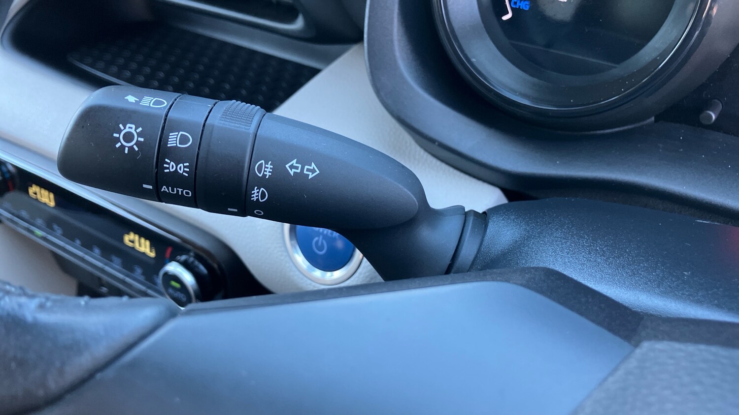 Used Toyota Yaris 2022 for sale - 78149794: Photo 38