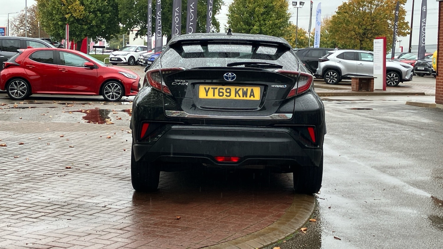 Used Toyota C-HR 2019 for sale - 76879260: Photo 19