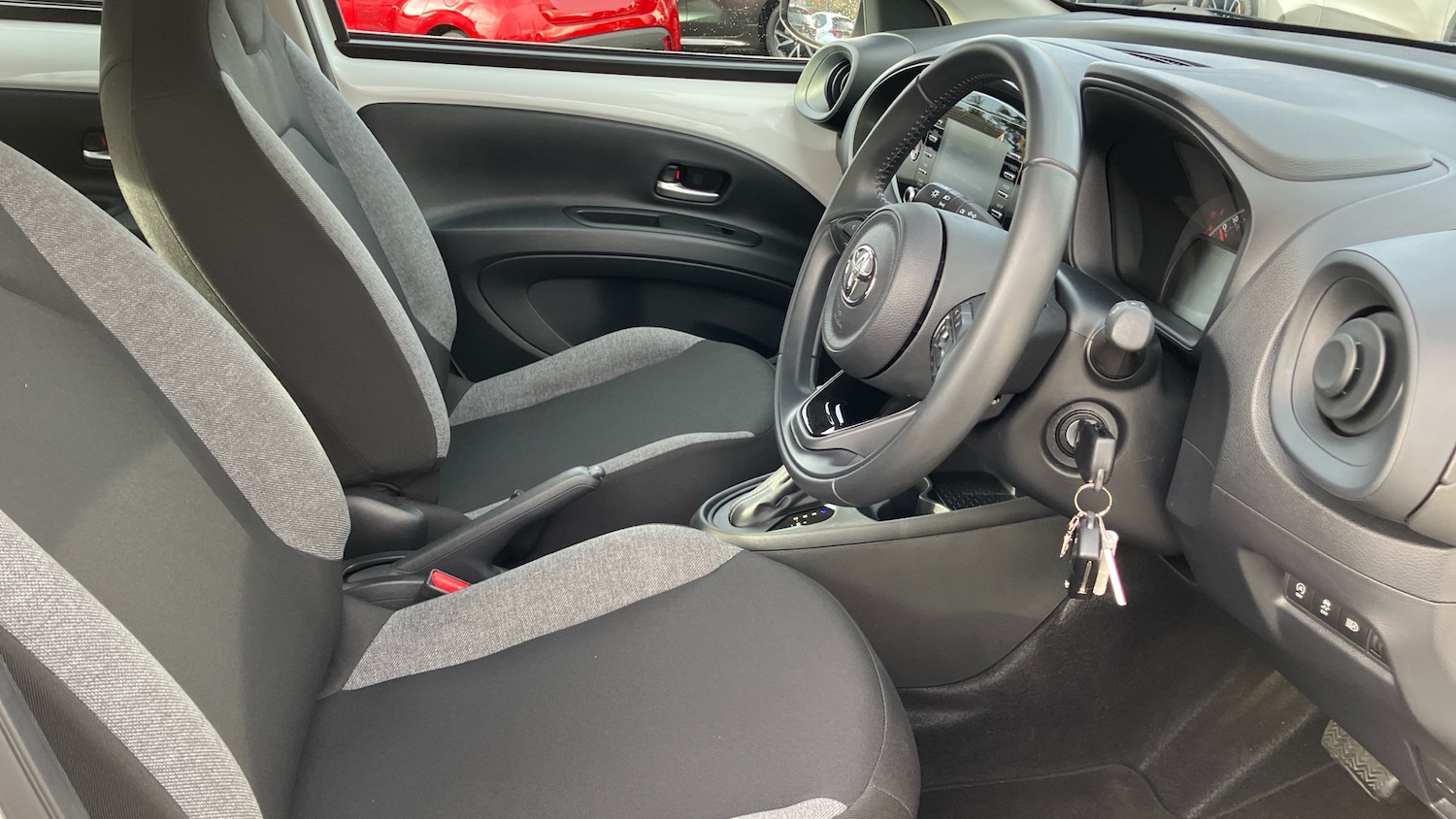 Used Toyota Aygo X 2022 for sale - 76461236: Photo 11