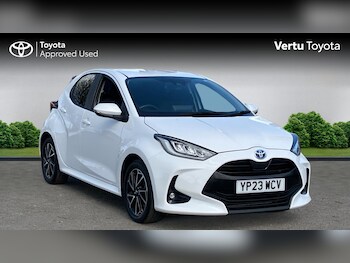 Used Toyota Yaris 2023 for sale - 78180181: Photo