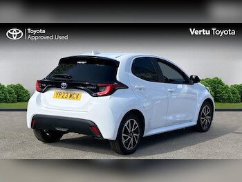 Used Toyota Yaris 2023 for sale - 78180181: Photo