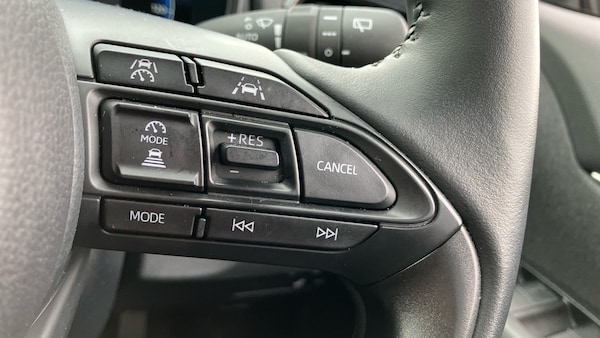 Used Toyota Yaris Cross 2025 for sale - 76133984: Photo 37