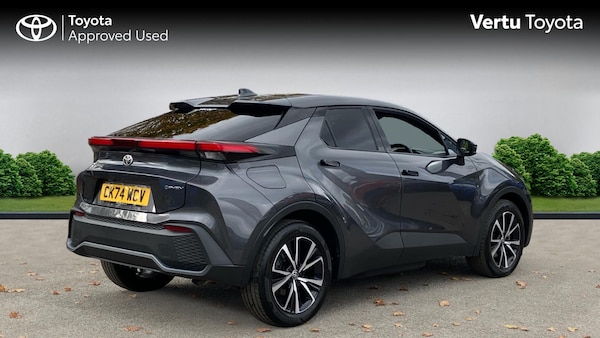 Used Toyota C-HR 2024 for sale - 76209198: Photo 2