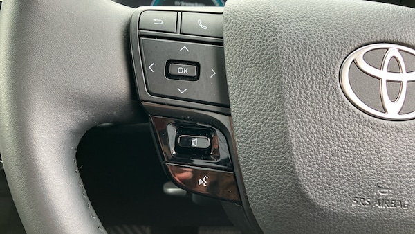 Used Toyota C-HR 2024 for sale - 76209198: Photo 36