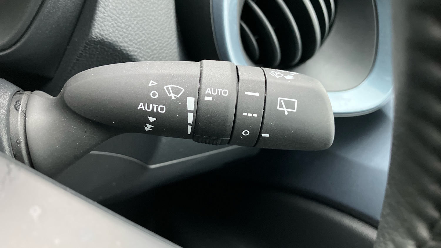 Used Toyota Aygo X 2024 for sale - 77274767: Photo 39