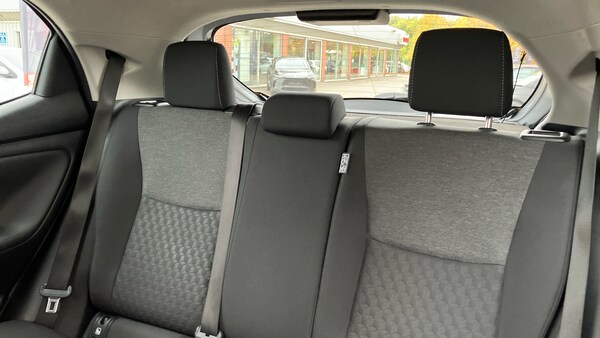 Used Toyota Yaris 2022 for sale - 76171700: Photo 23