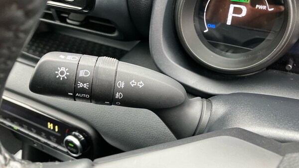 Used Toyota Yaris 2022 for sale - 76171700: Photo 38