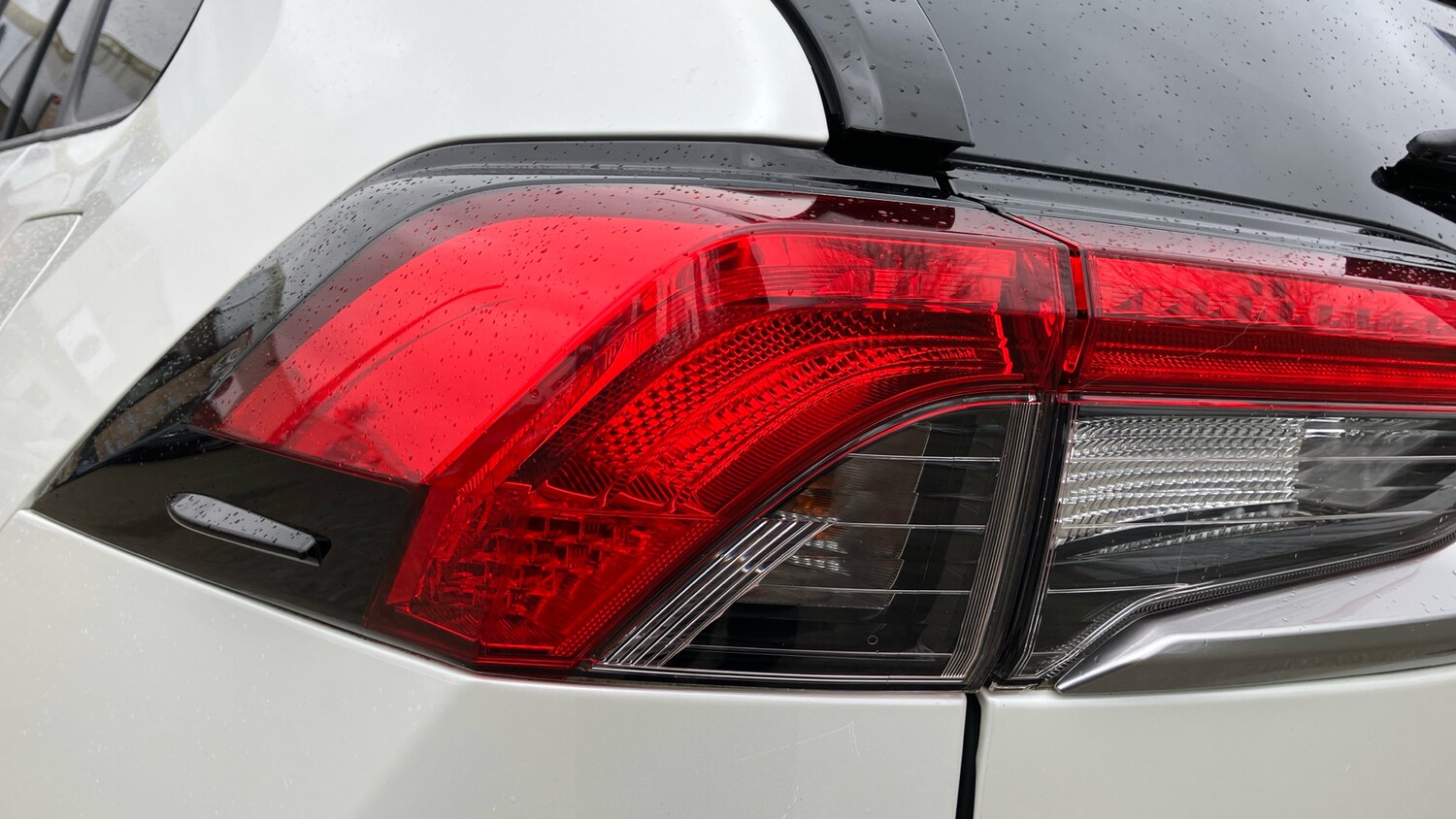 Used Toyota RAV4 2021 for sale - 77675329: Photo 25