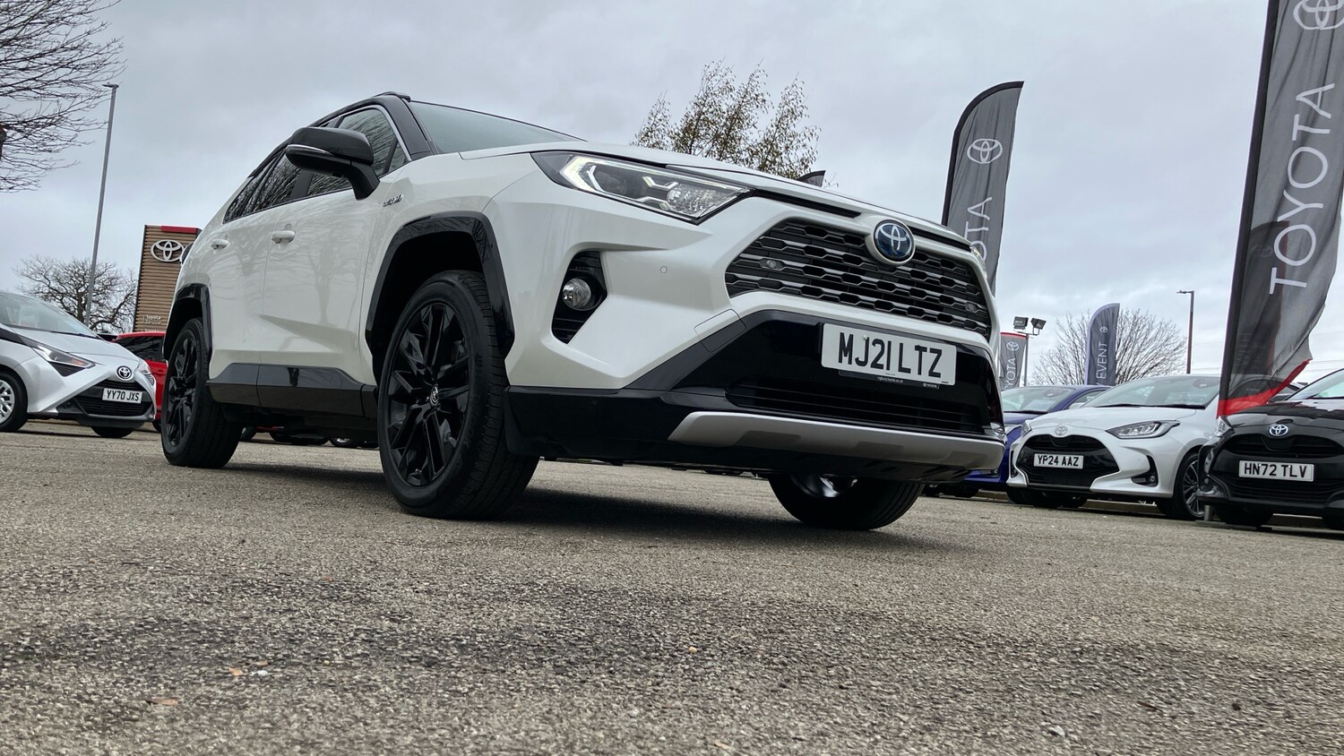 Used Toyota RAV4 2021 for sale - 77675329: Photo 42