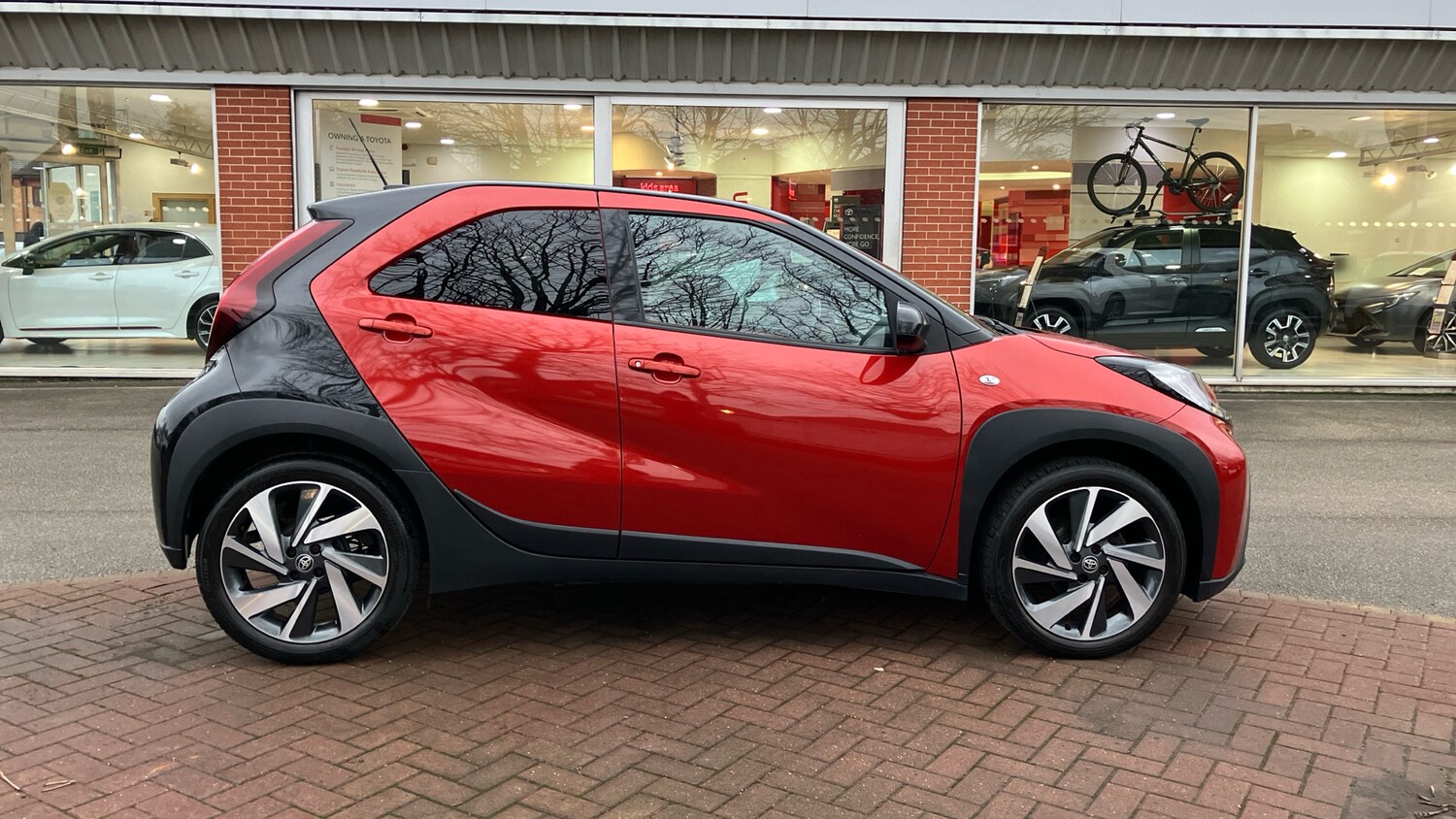 Used Toyota Aygo X 2022 for sale - 77336416: Photo 16