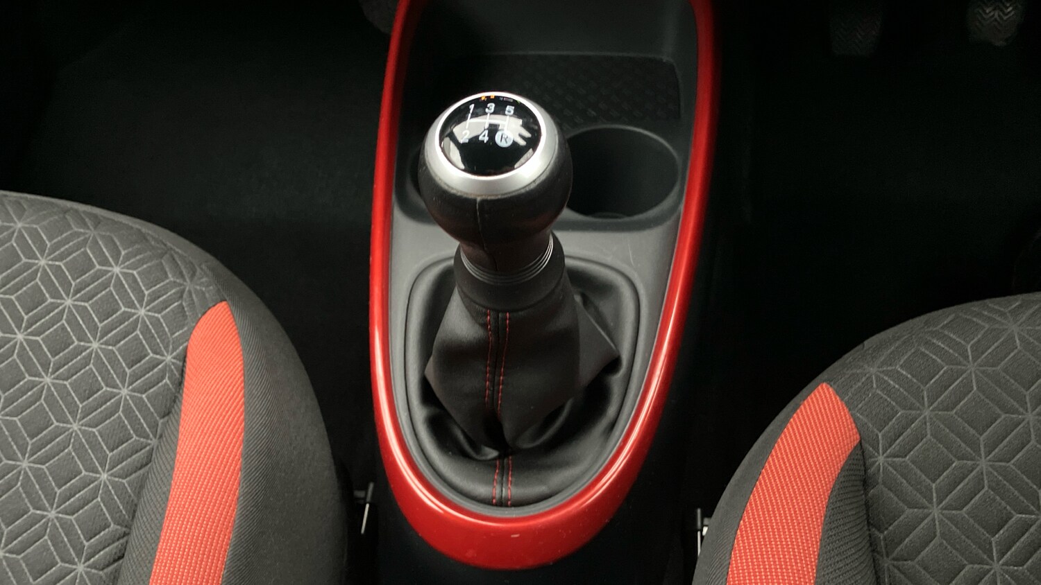 Used Toyota Aygo X 2022 for sale - 77336416: Photo 35