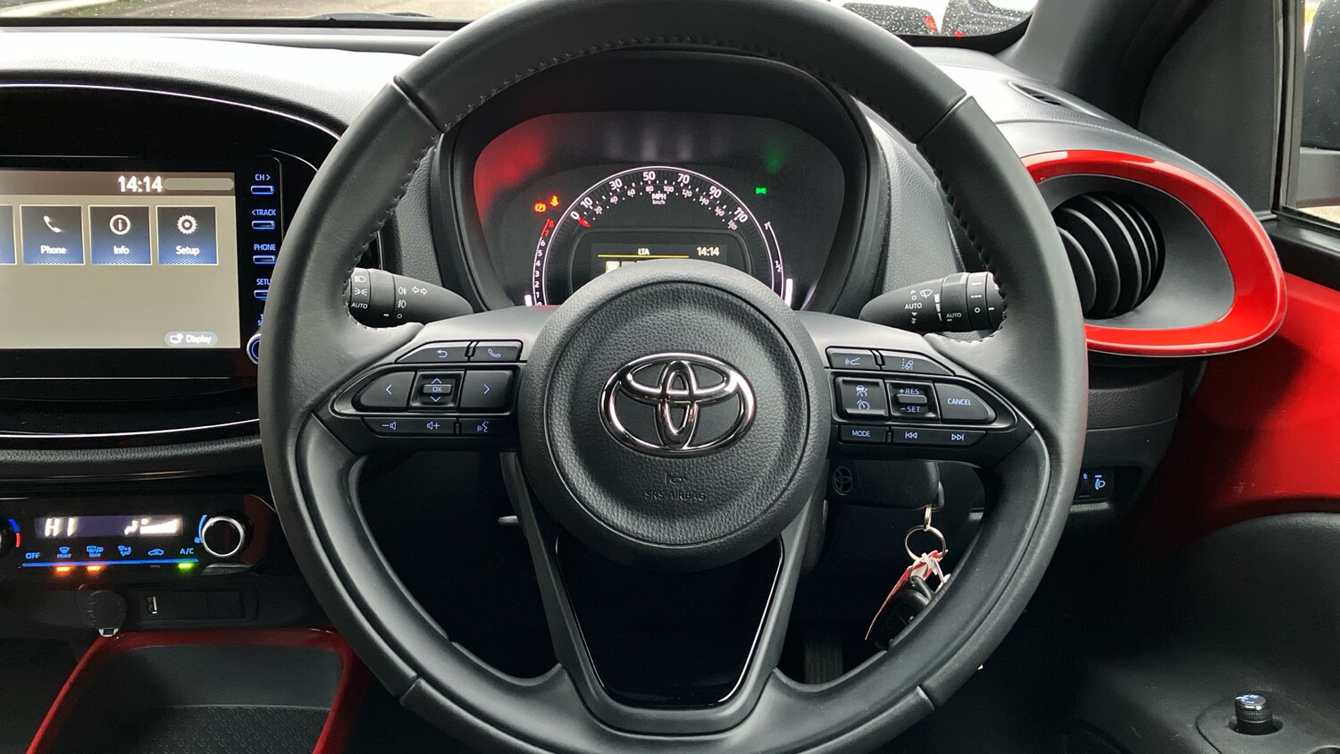 Used Toyota Aygo X 2022 for sale - 77336416: Photo 8