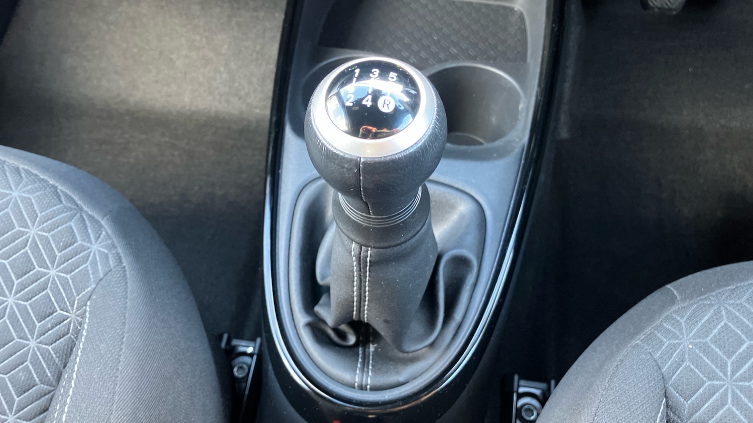 Used Toyota Aygo X 2023 for sale - 77848774: Photo 35