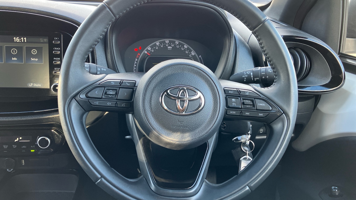 Used Toyota Aygo X 2023 for sale - 77848774: Photo 8
