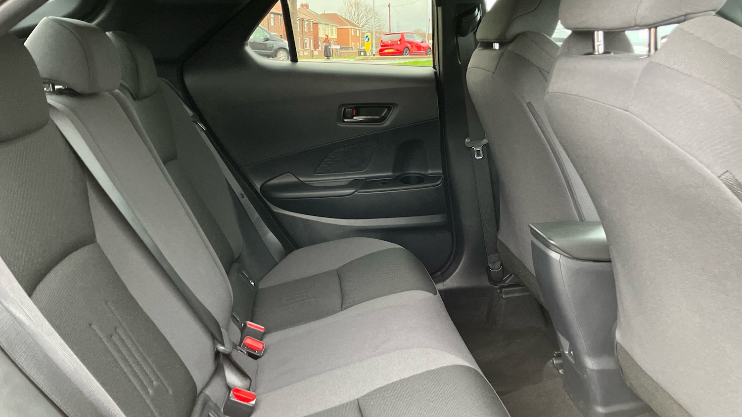 Used Toyota C-HR 2024 for sale - 77151074: Photo 12