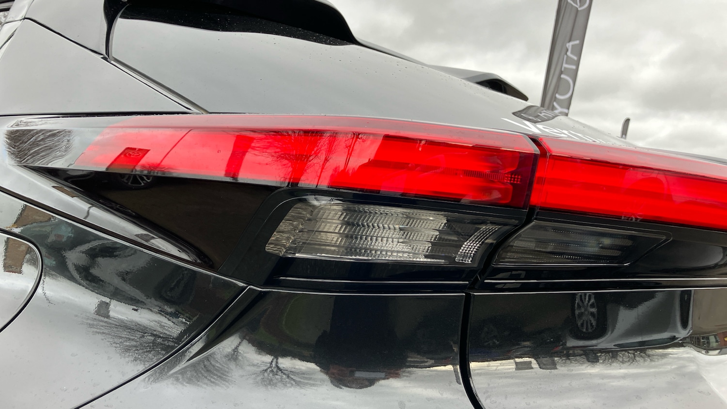 Used Toyota C-HR 2024 for sale - 77151074: Photo 25