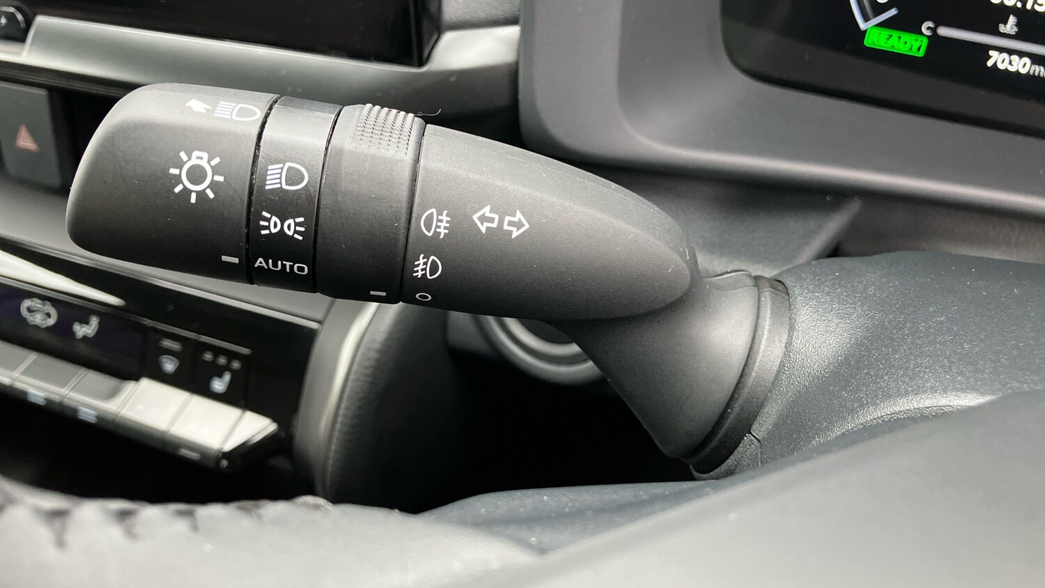 Used Toyota C-HR 2024 for sale - 77151074: Photo 38