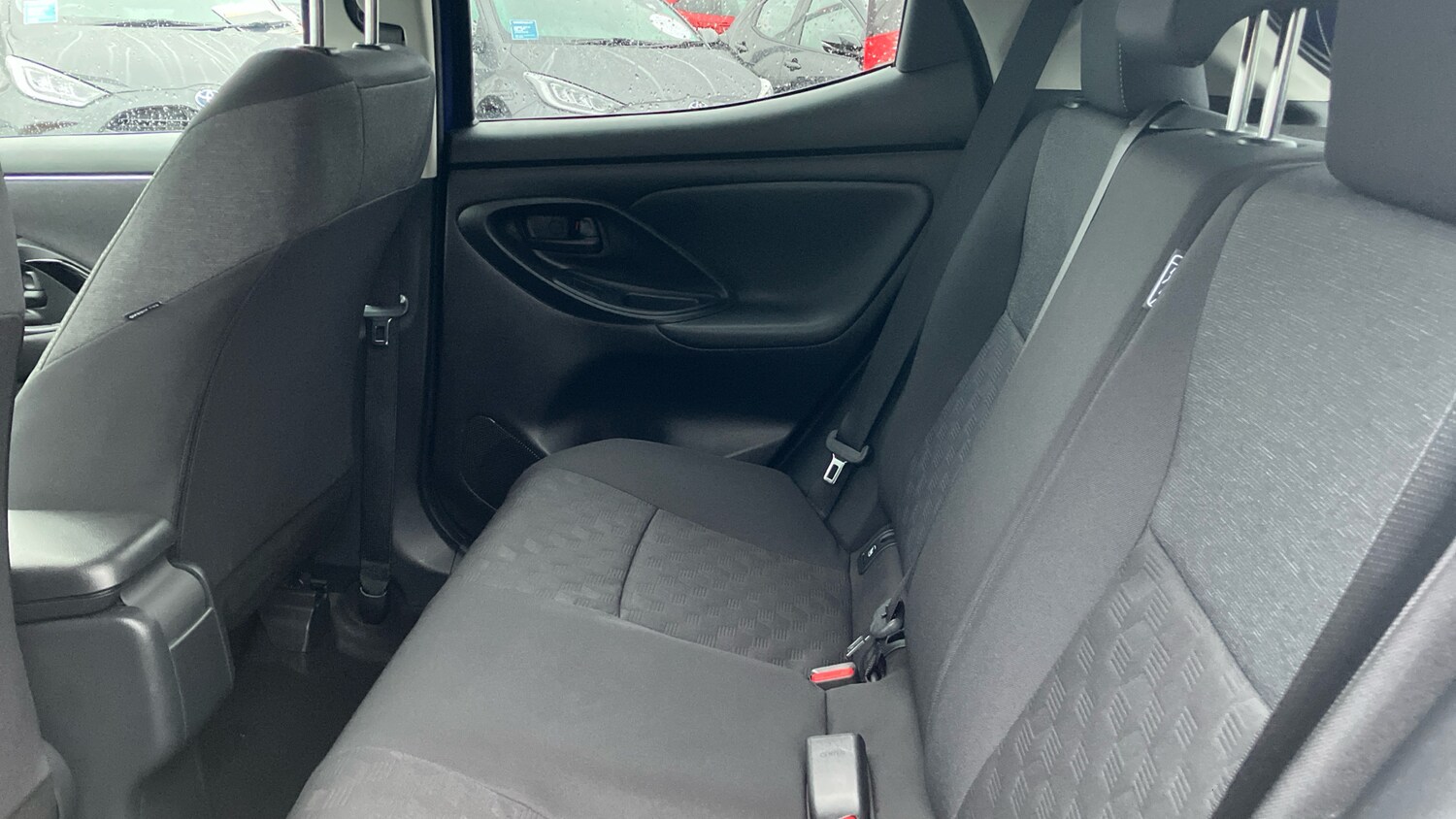 Used Toyota Yaris 2024 for sale - 77519732: Photo 13