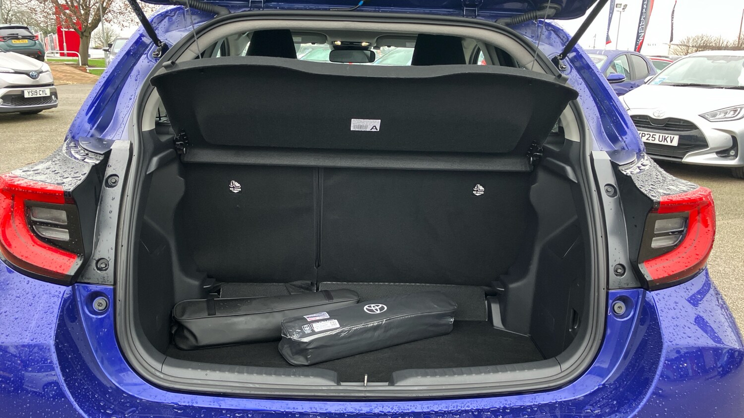 Used Toyota Yaris 2024 for sale - 77519732: Photo 14