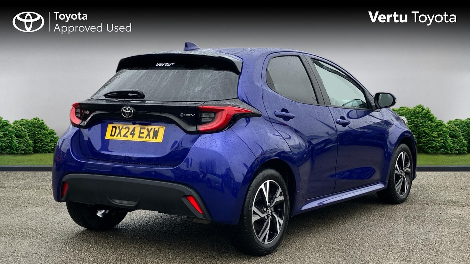 Used Toyota Yaris 2024 for sale - 77519732: Photo 2