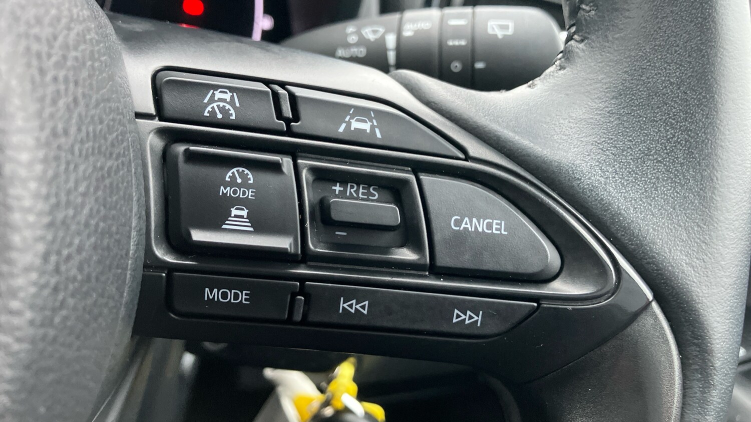 Used Toyota Yaris 2024 for sale - 77519732: Photo 37