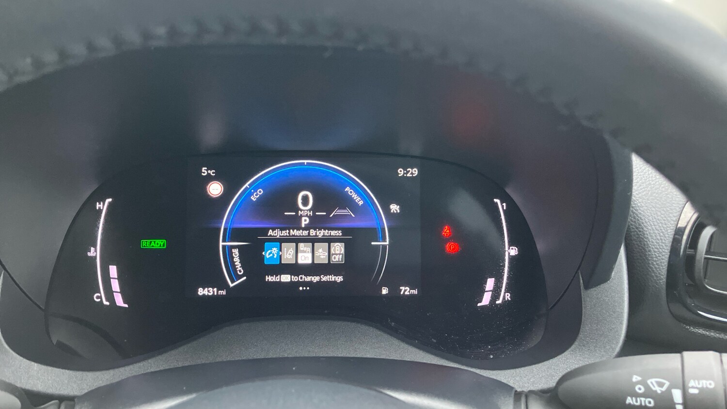 Used Toyota Yaris 2024 for sale - 77519732: Photo 9