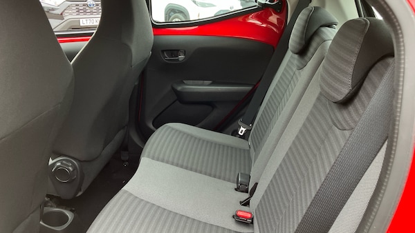 Used Toyota AYGO 2019 for sale - 76275890: Photo 13