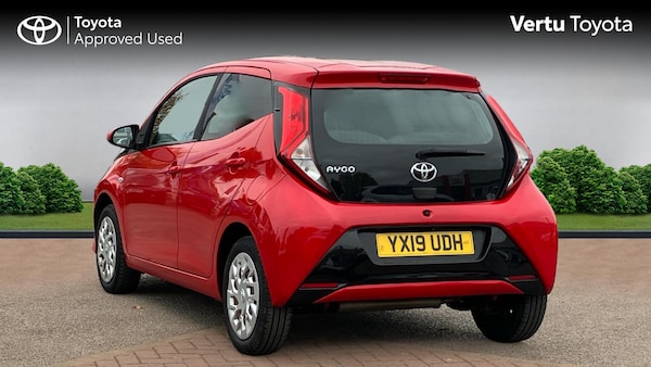 Used Toyota AYGO 2019 for sale - 76275890: Photo 4