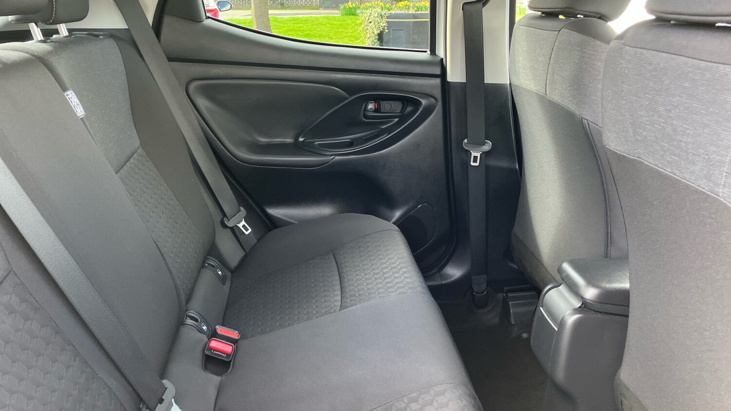 Used Toyota Yaris 2023 for sale - 77836776: Photo 12