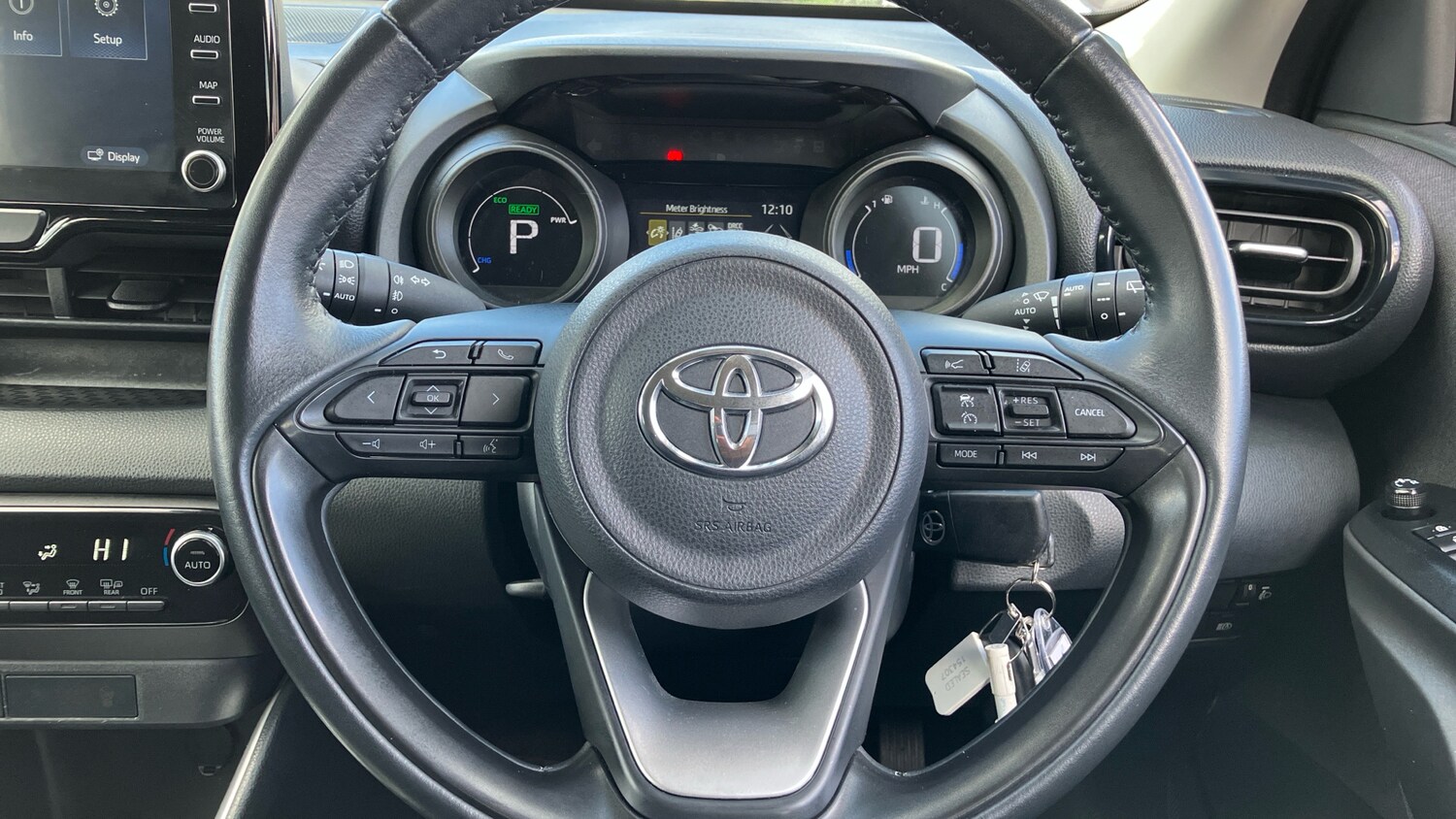 Used Toyota Yaris 2023 for sale - 77836776: Photo 8