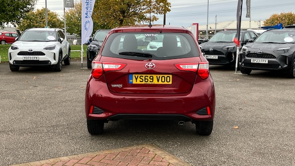 Used Toyota Yaris 2019 for sale - 76220696: Photo 19